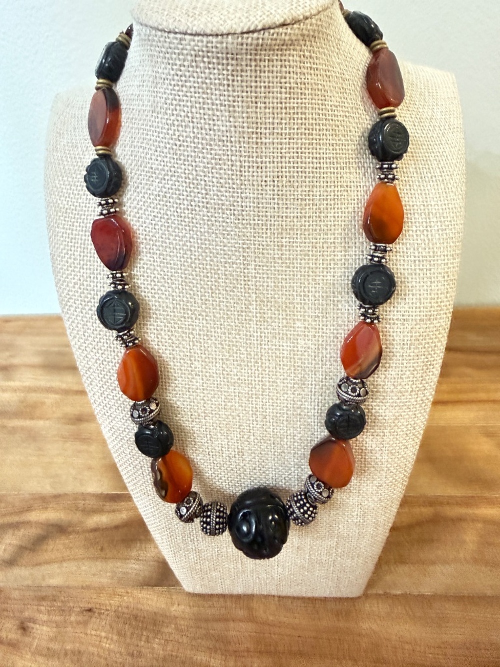 Antique Tibetan Style Carnelian & Carved Onyx Beads Ethnic & Regional Necklace - Picture 4 of 7